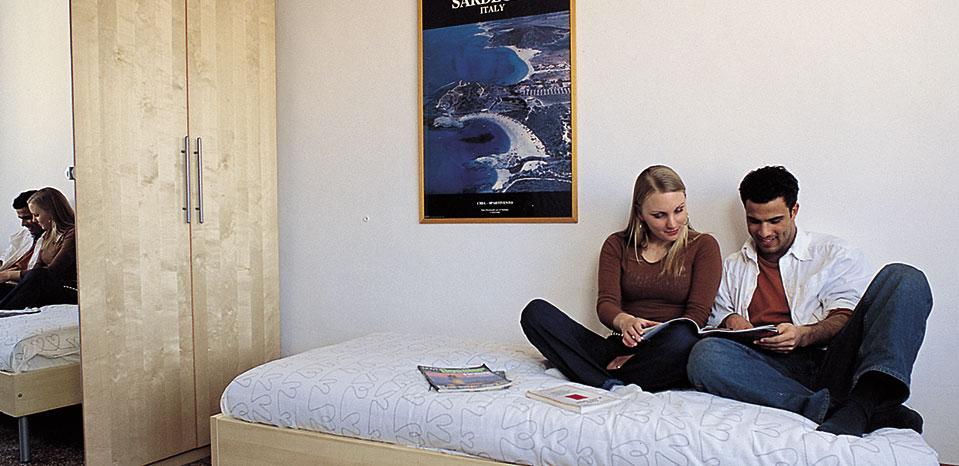 accommodation in private apartments for italian language students